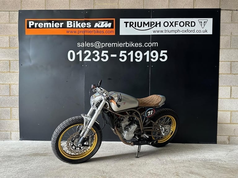 STUNNING LOW MILEAGE 2019/69 CCM SPITFIRE MOTORCYCLE 