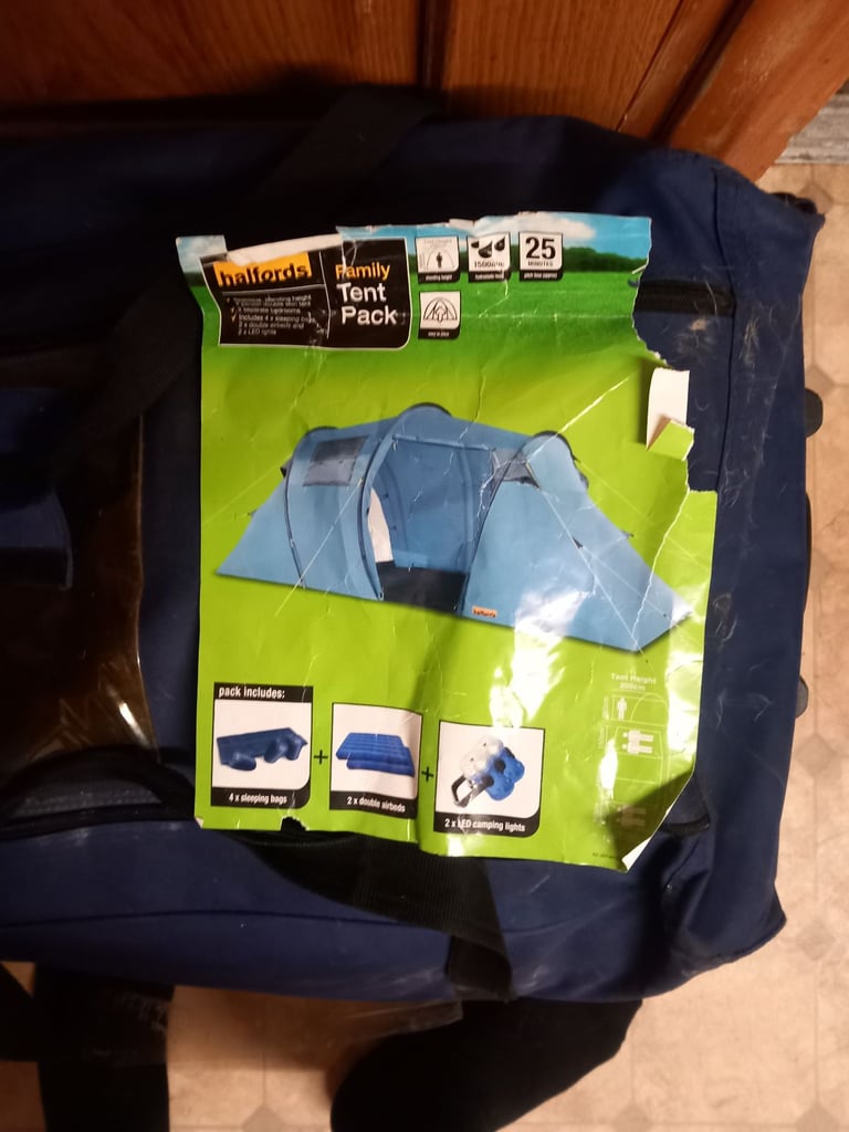 Halfords family tent pack