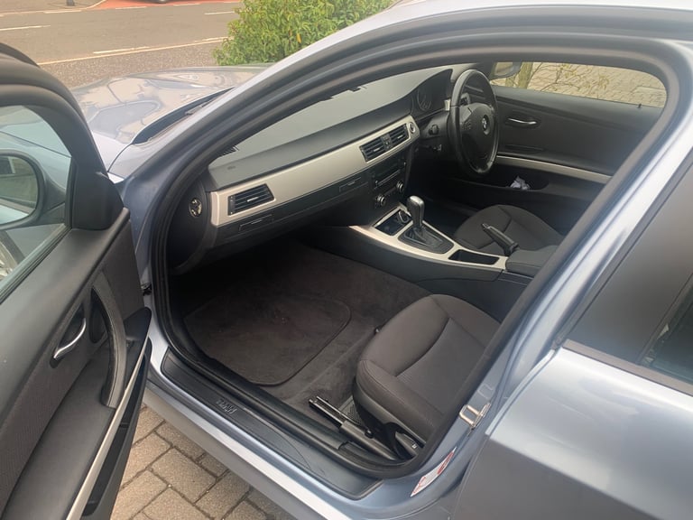 BMW, 3 SERIES, Saloon, 2009, Semi-Auto, 1995 (cc), 4 doors
