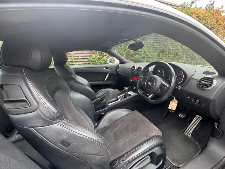 2010 Audi TT 2.0 TDI Quattro S Line 2dr [2011] COUPE DIESEL Manual