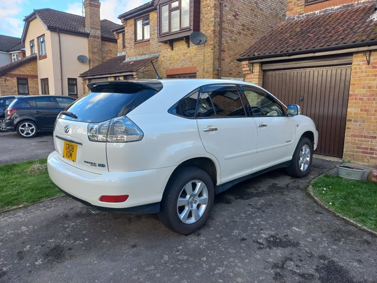 Toyota Harrier Hybrid, 2008, 3310 (cc)