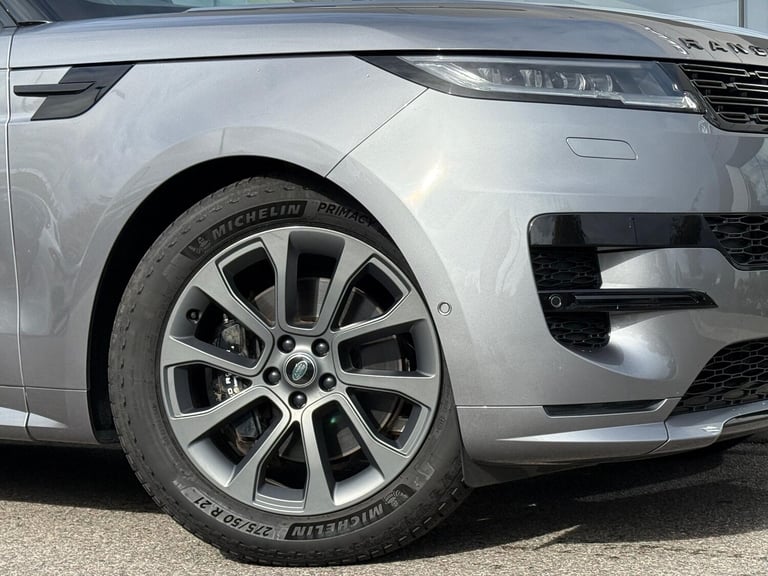 2023 Land Rover Range Rover Sport 3.0 D300 MHEV Dynamic SE SUV 5dr Diesel Auto 4WD Euro 6 (s/s) (...