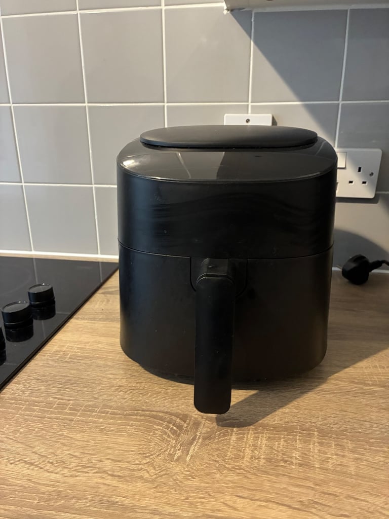 Air fryer 