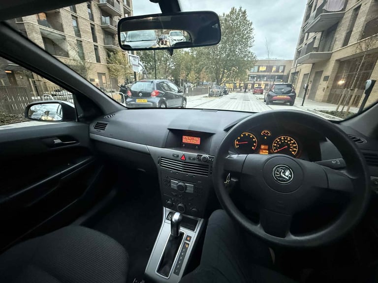 Vauxhall, ASTRA, Hatchback, 2006, Other, 1796 (cc),5 doors - Image 6