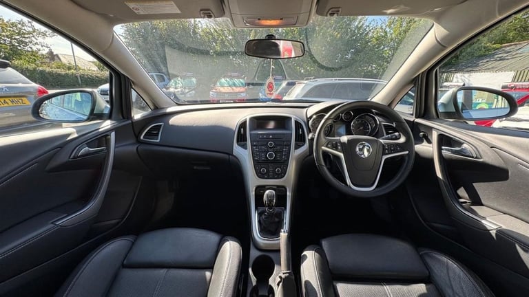 2014 Vauxhall Astra 1.4T 16v Limited Edition Hatchback 5dr Petrol Manual Euro 5 (140 ps) Hatchbac...
