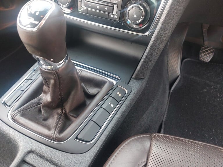 Skoda Superb LAURIN AND KLEMENT TDI CR