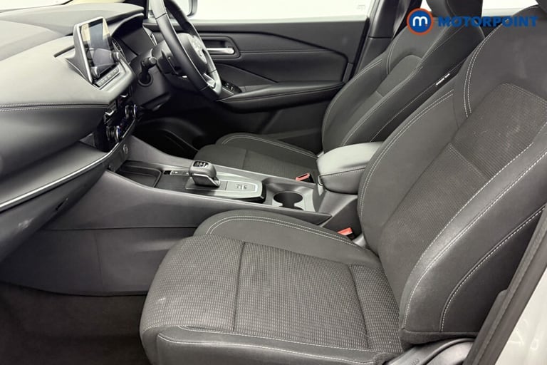 2022 Nissan Qashqai 1.3 DiG-T MH 158 Acenta Premium 5dr Xtronic SUV Petrol Automatic