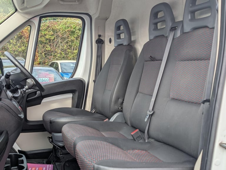 2017 Peugeot Boxer 2.0 BlueHDi H2 Professional Van 130ps PANEL VAN DIESEL Manual