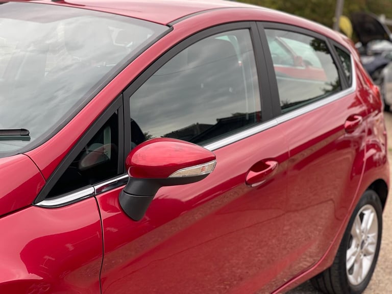 FORD FIESTA 1.0 T EcoBoost Zetec 2015
