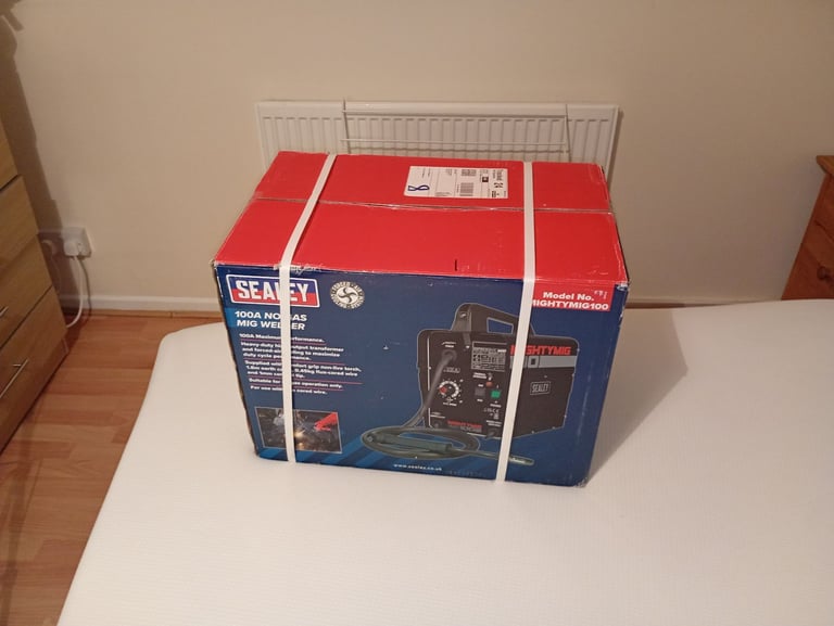 Sealey MIGHTMIG100 No Gas Mig Welder Unopened Brand New