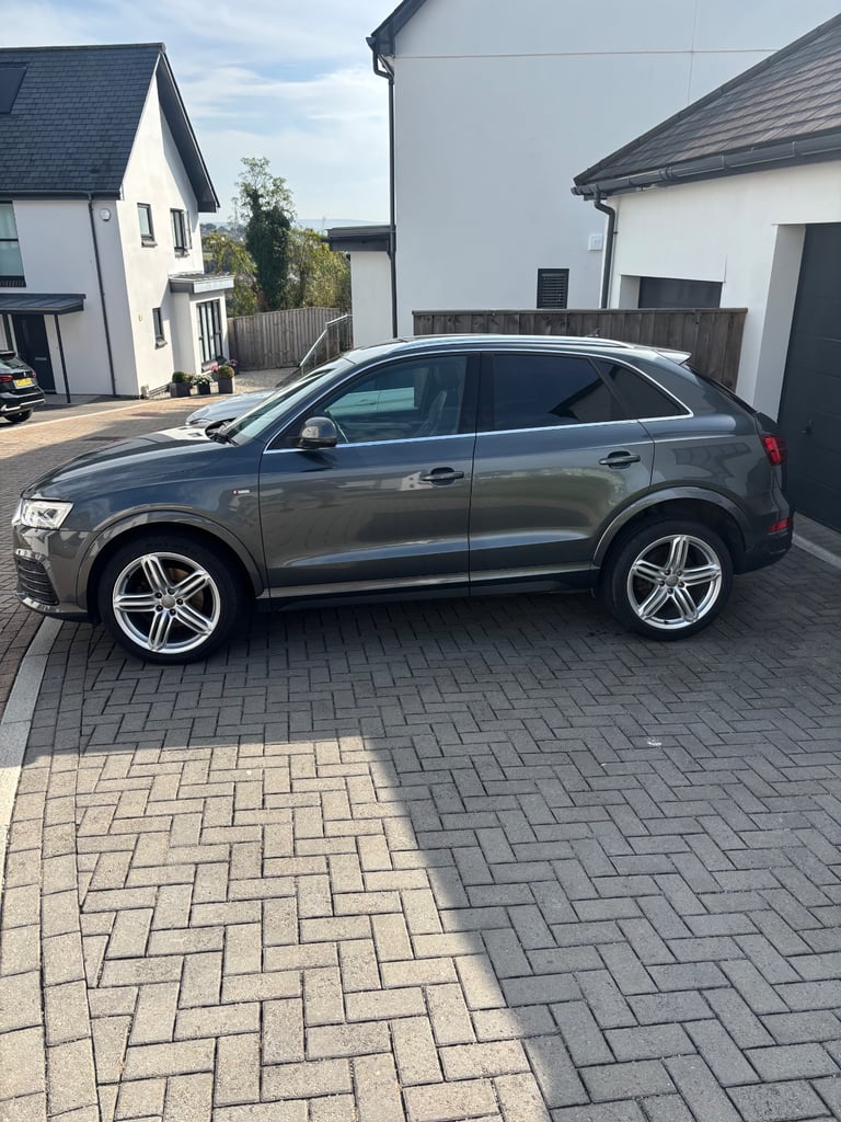 Audi, Q3, suv 2015, Manual, 1968 (cc), 5 doors