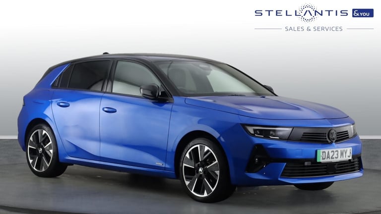 2023 Vauxhall Astra 54kWh Ultimate Hatchback 5dr Electric Auto (156 ps) Hatchback Electric Automatic