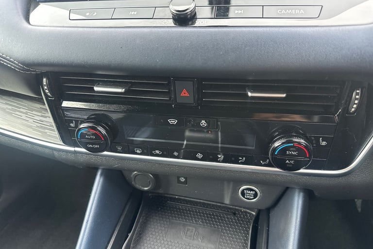 2023 Nissan Qashqai 1.3 DiG-T MH 158 Tekna 5dr Xtronic Hatchback Petrol Automatic