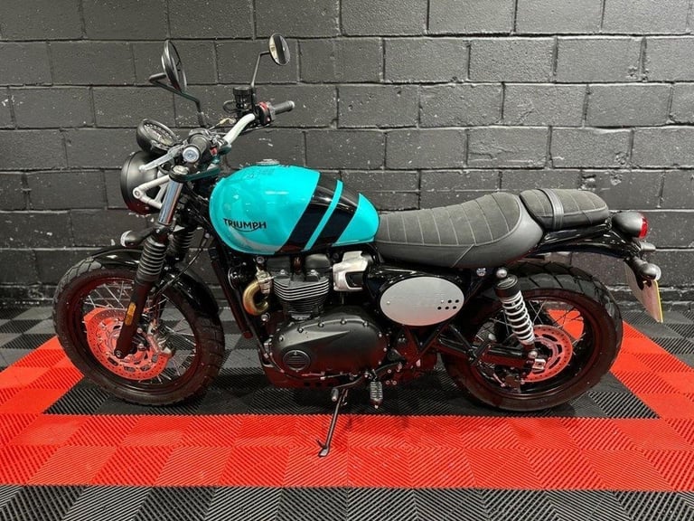 2025 25 TRIUMPH SCRAMBLER 900 900 ROADSTER/RETRO PETROL MANUAL EURO 5 (65 PS)