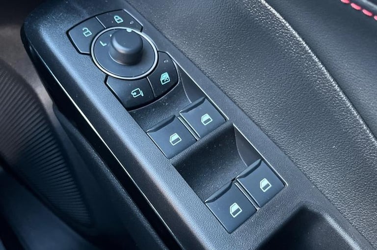 2025 Ford Puma 1.0 EcoBoost Hybrid mHEV ST-Line X 5dr HATCHBACK PETROL Manual