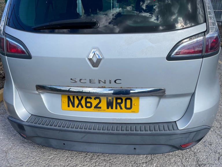 RENAULT SCENIC 1.5 DCI DYNAMIQUE TOM TOM 62 REG 5 DOOR MPV MOT DECEMBER 19TH TAX £35 60+MPG