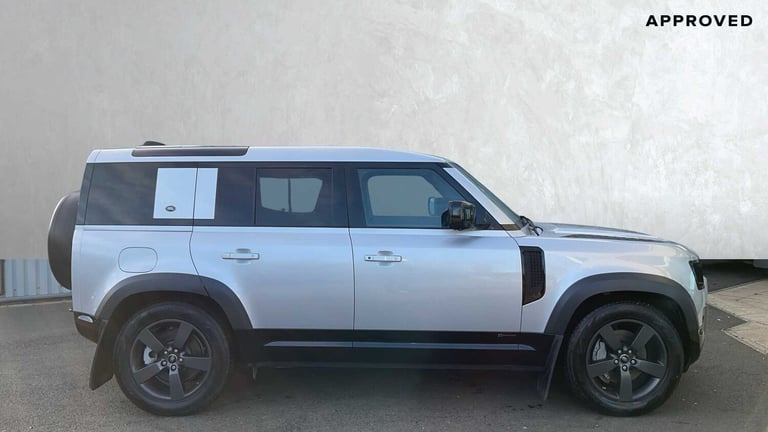 2021 Land Rover Defender 3.0 D300 X-Dynamic HSE 110 5dr Auto SUV Diesel Automatic