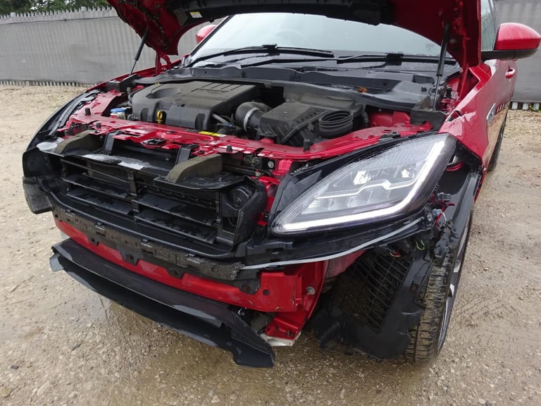 2018 18 REG JAGUAR E-PACE R-DYNAMIC HSE D AWD DIESEL AUTO DAMAGED SALVAGE
