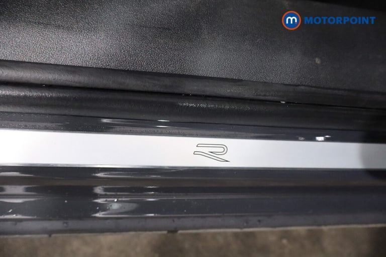 2025 Volkswagen Tiguan 1.5 eTSI 150 R-Line 5dr DSG SUV Petrol Automatic