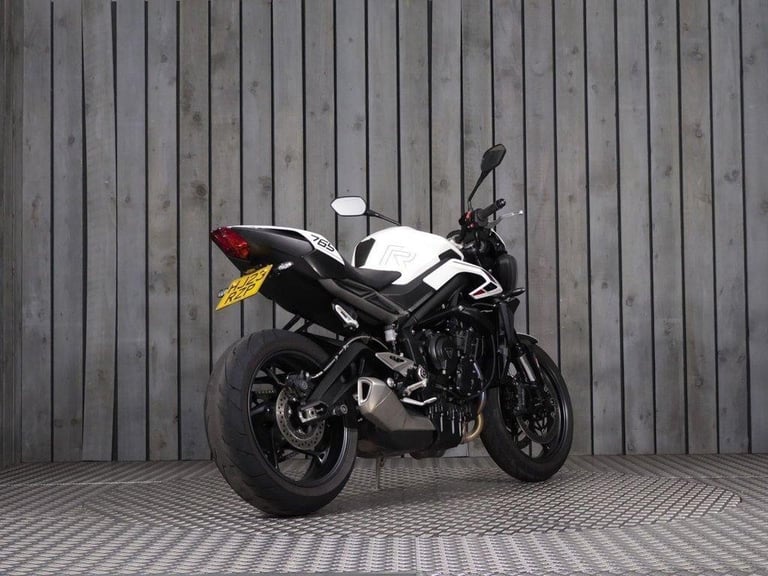 2023 23 TRIUMPH STREET TRIPLE 765 R