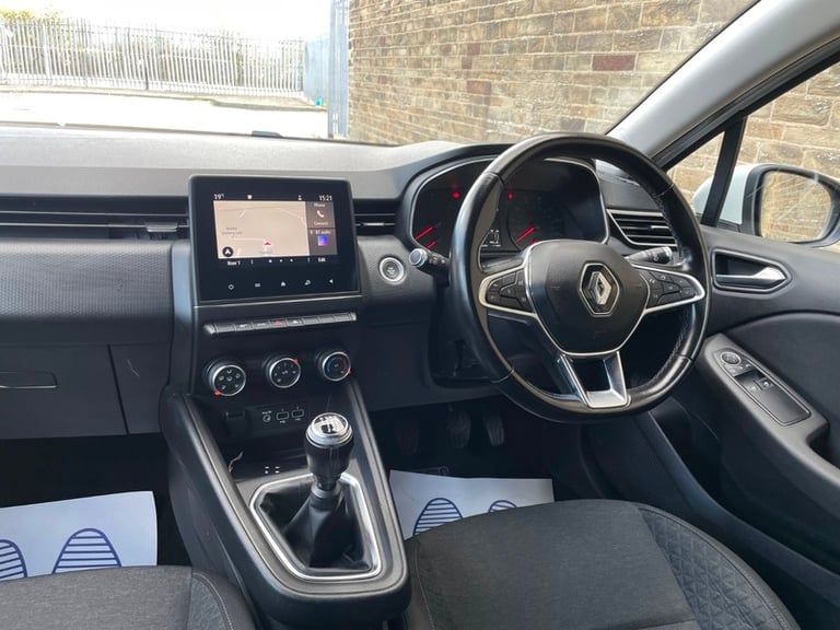 2020 Renault Clio ICONIC 1.5 DCI HATCHBACK Diesel Manual