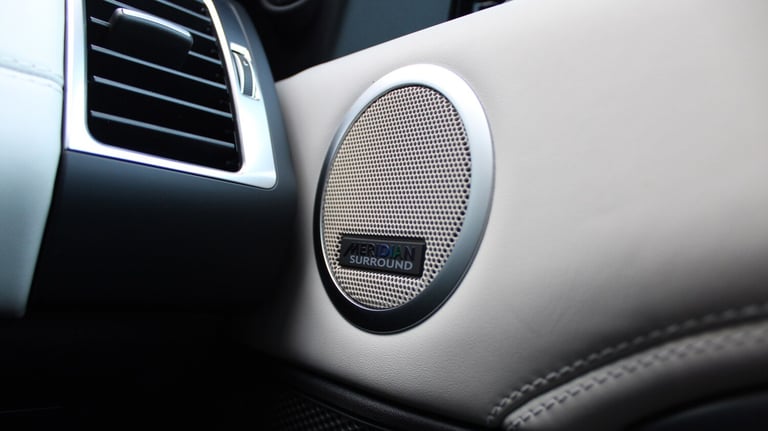 2025 Land Rover Discovery 3.0 D350 Metropolitan Edition 5dr Auto Estate Diesel Automatic