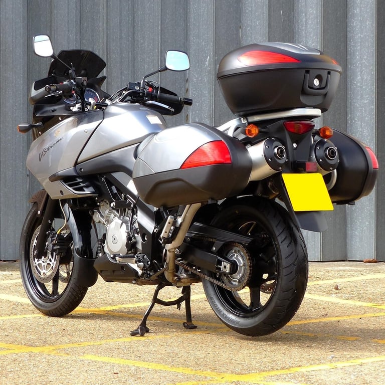 2007 SUZUKI DL1000 K6 GT V-STROM – A COMFORTABLE, RELIABLE ONE OWNER MOTORCYCLE.