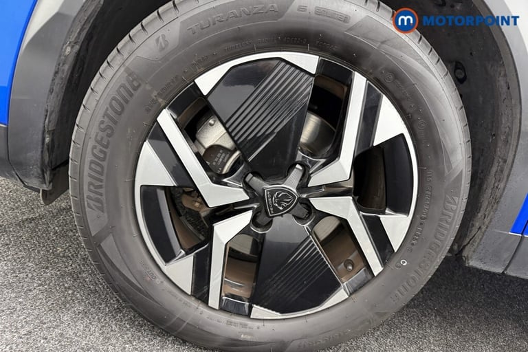 2024 Peugeot 2008 100kW Allure 50kWh 5dr Auto SUV Electric Automatic