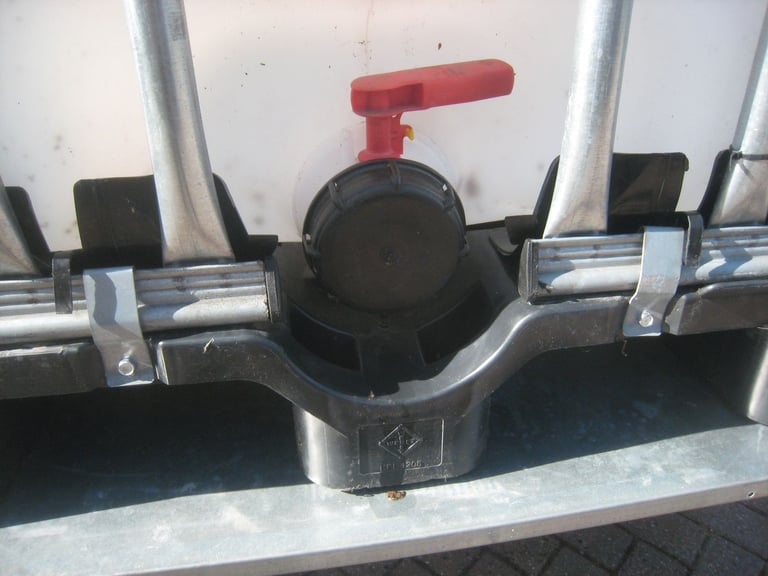 Erde water bowser trailer,600 litre IBC tank, Jockey wheel, Light board