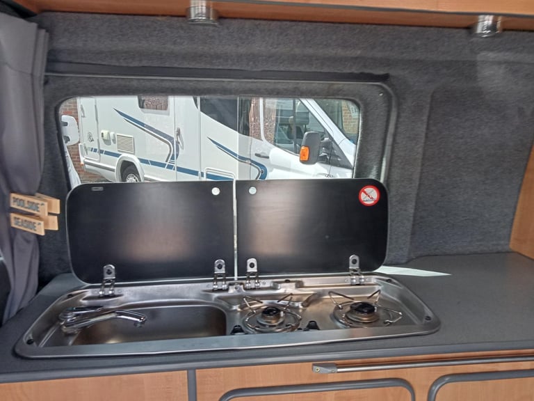 PEUGEOT EXPERT HDI LWB 2 BERTH 57PLATE