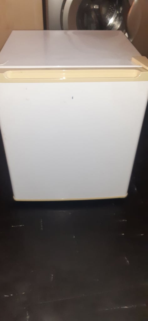 image for Small Tabletop Freezer