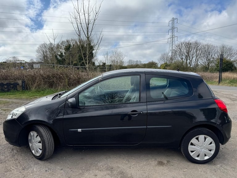 2010 Renault Clio 1.2 Extreme 3Dr Hatch £1350