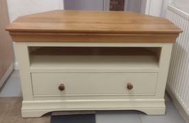 TV unit solid well made lovely colour reduced for quick sale
