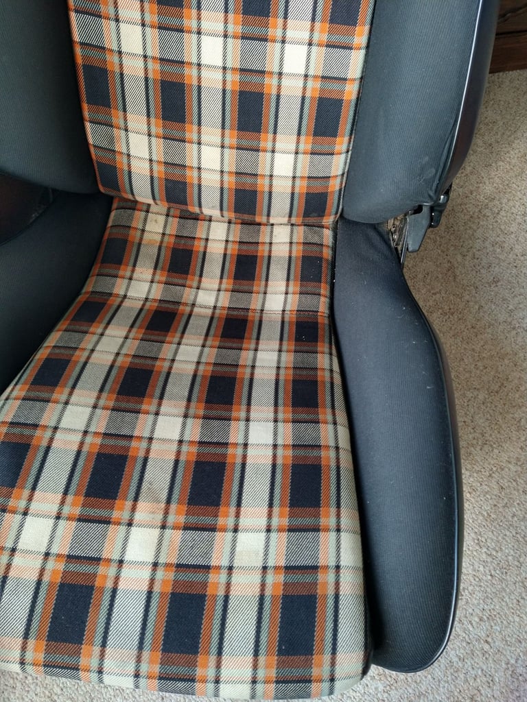 Ford Capri original Recaro seats + rear seat