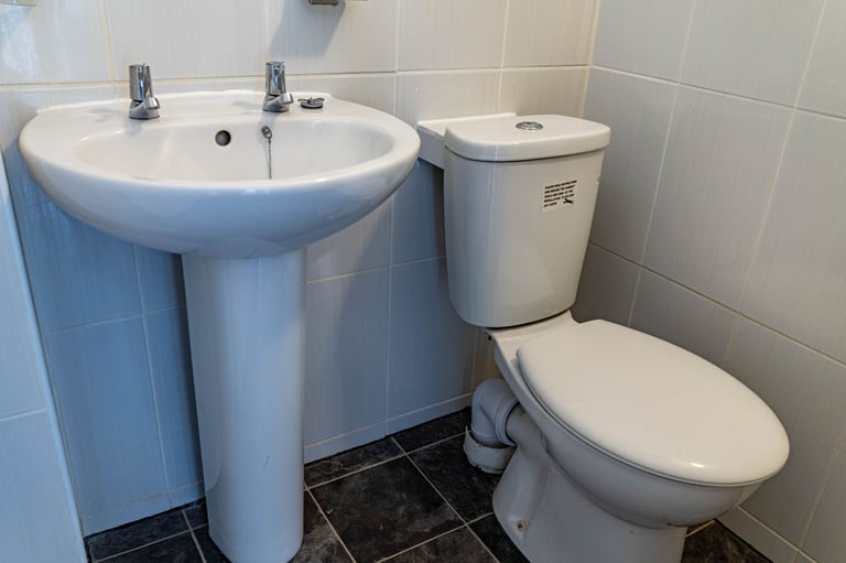 Flat 3 Blackpool | Furnished 1-BR Flat in Blackpool | Wi-Fi, Kitchen