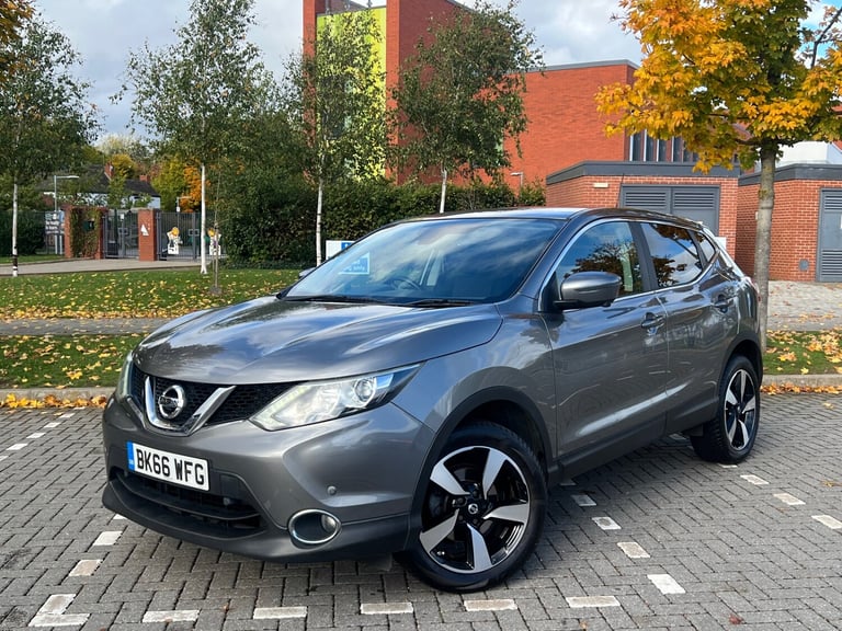 image for 2016 Nissan Qashqai 1.5 dCi N-Connecta 5dr HATCHBACK Diesel Manual