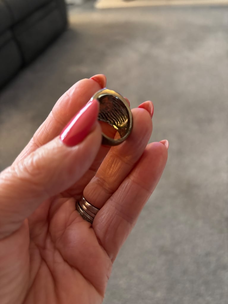 Costume jewellery- Silver plated diamanté ring