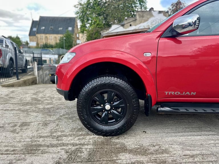 2011 Mitsubishi L200 Double Cab DI-D Trojan 4WD 134Bhp [2010] PICK UP Diesel Manual