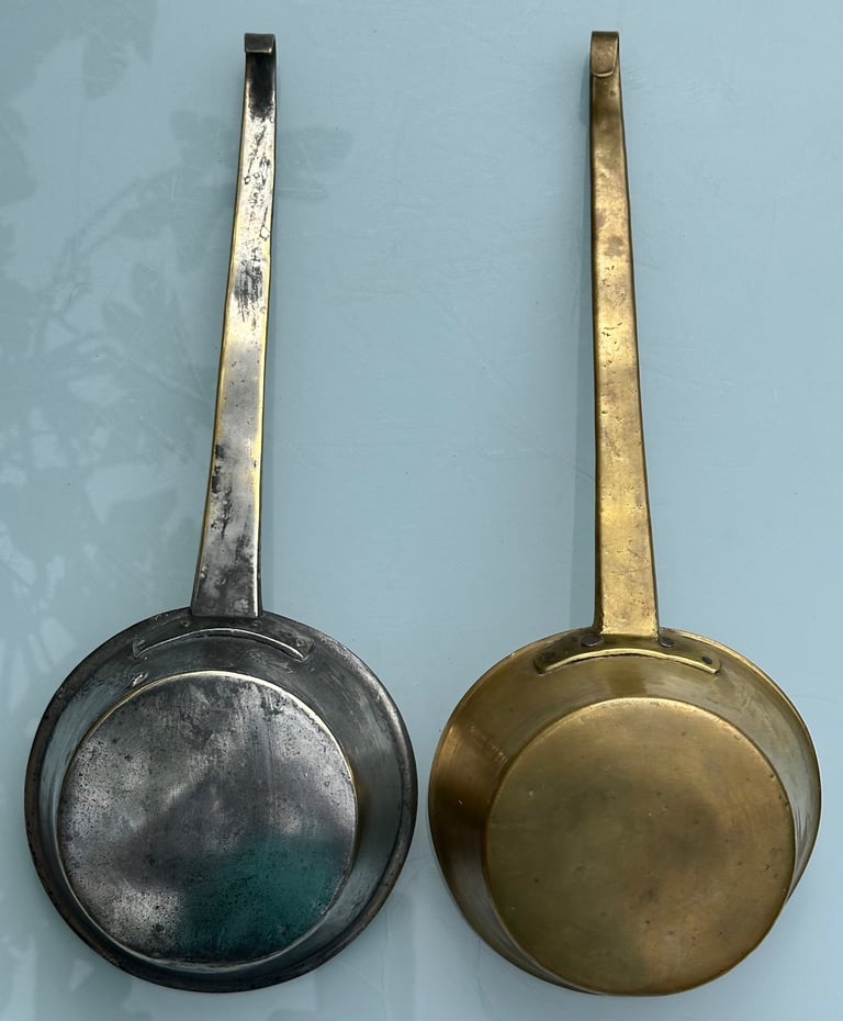ANTIQUE FRENCH BRASS LADLES, HANGING DIPPERS, LOUCHES, L38cm - 1800s KITCHENALIA - WILL POST!
