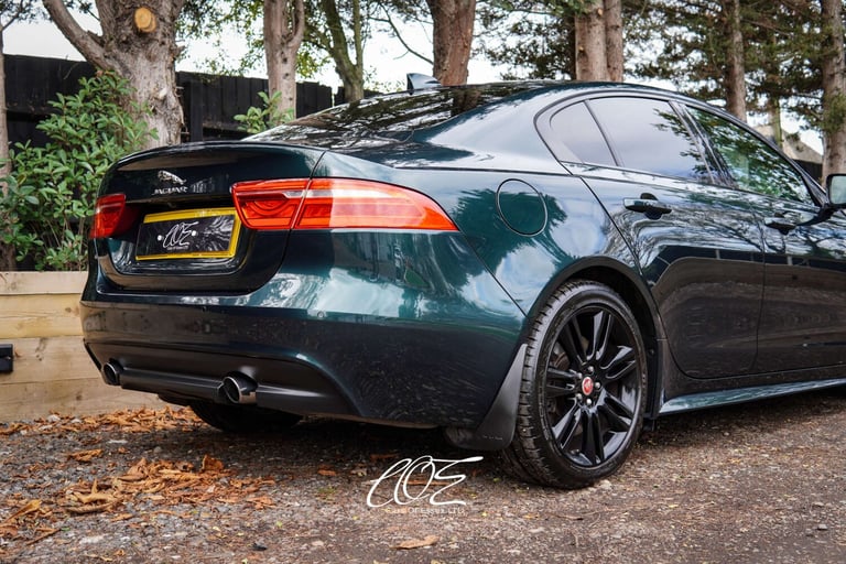 2016 Jaguar XE 2.0 XE R-Sport i Auto 4dr Saloon Petrol Automatic