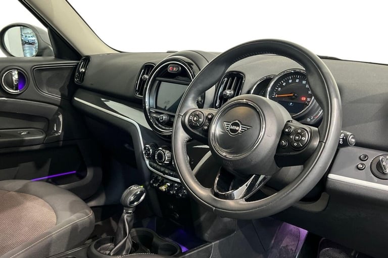 2019 19 MINI COUNTRYMAN 1.5 7.6KWH COOPER SE CLASSIC SUV 5DR PETROL PLUG-IN HYBR