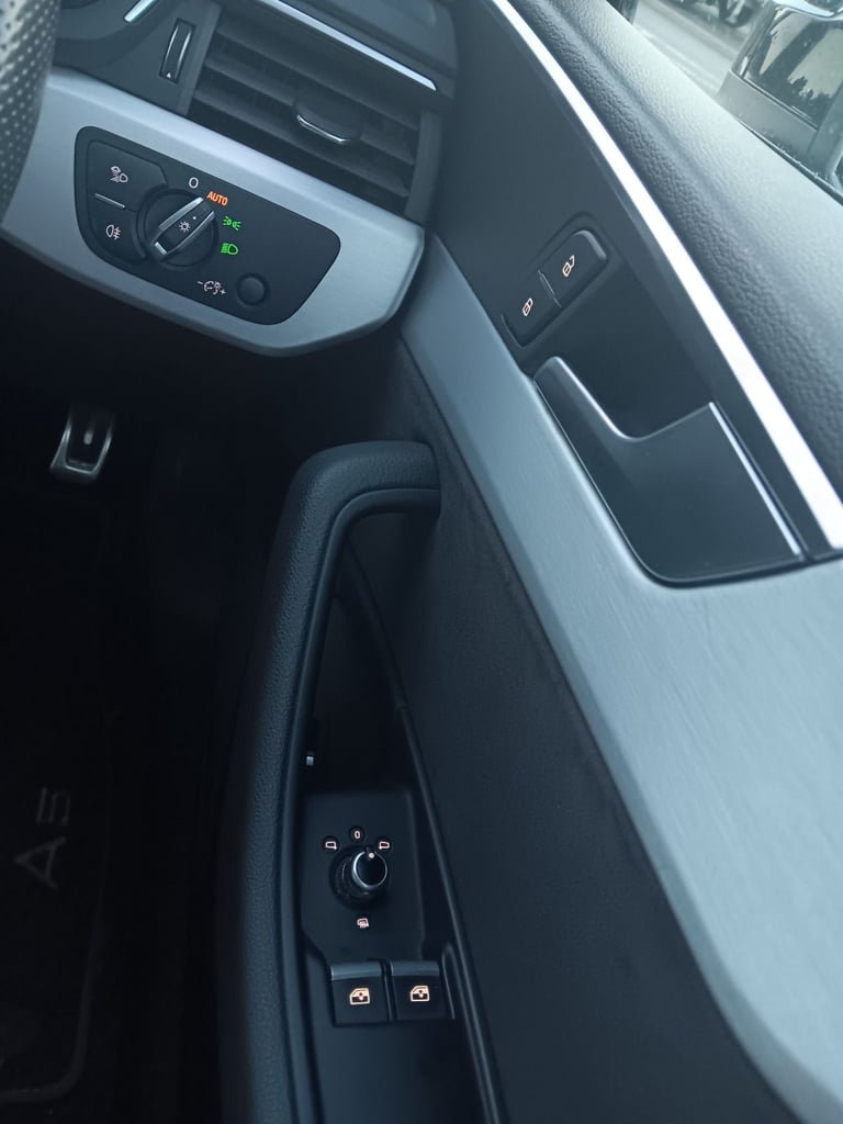 Audi A5 Sline Quattro STronic Auto 2.0tdi Coupe
