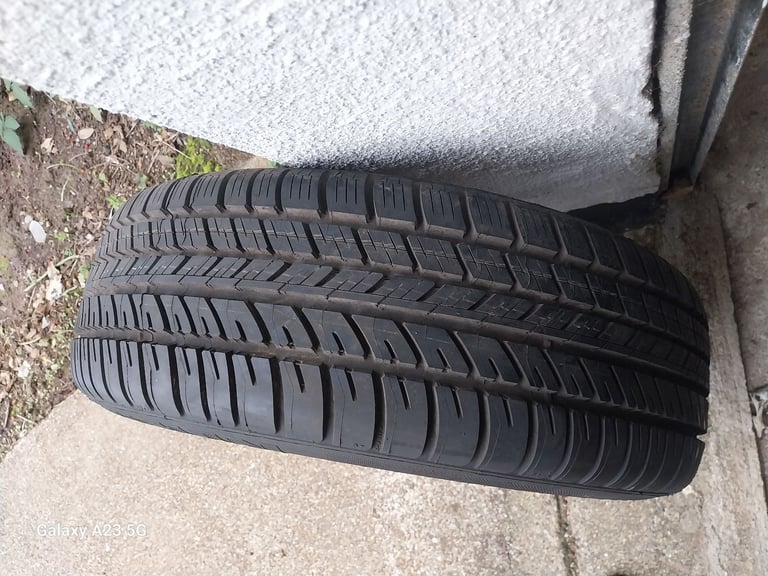  Full size Vauxhall 5 stud 15" steel wheel with new Michelin tyre