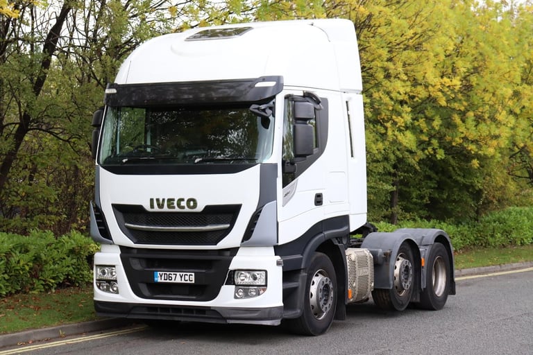 IVECO STRALIS 460 HI-WAY 6X2 MIDLIFT TRACTOR (2017)