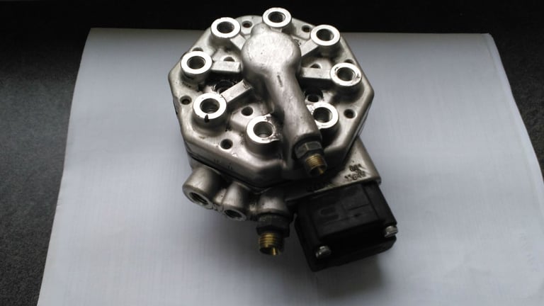 1987 Mercedes 240se spare parts 