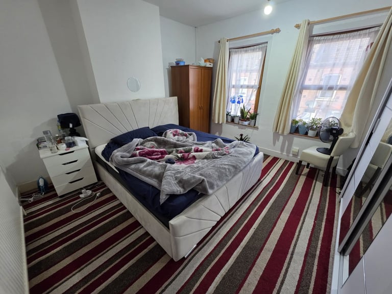 NEW LISTING**3/4 Bedrooms**High Town Area**OFF-STREET PARKING**