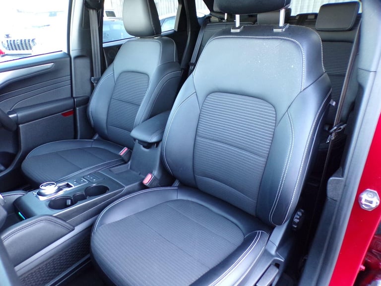 2022 Ford Kuga Kuga Titanium 5 Door 2.0L EcoBlue 190PS AWD 8 Speed Automatic HATCHBACK Diesel Aut...