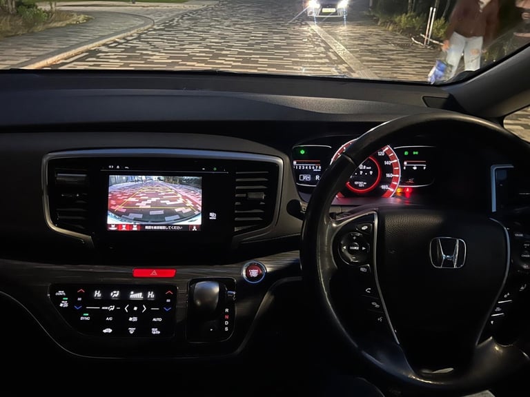 2017 HONDA ODYSSEY 2.4 I-VTEC AUTO PETROL 7 SEATER MPV NEW SHAPE GRADE 4