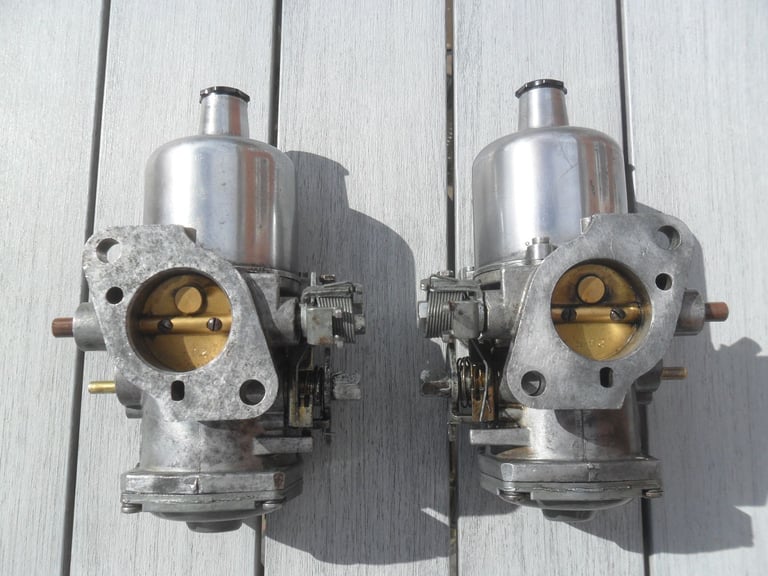 Twin Carbs