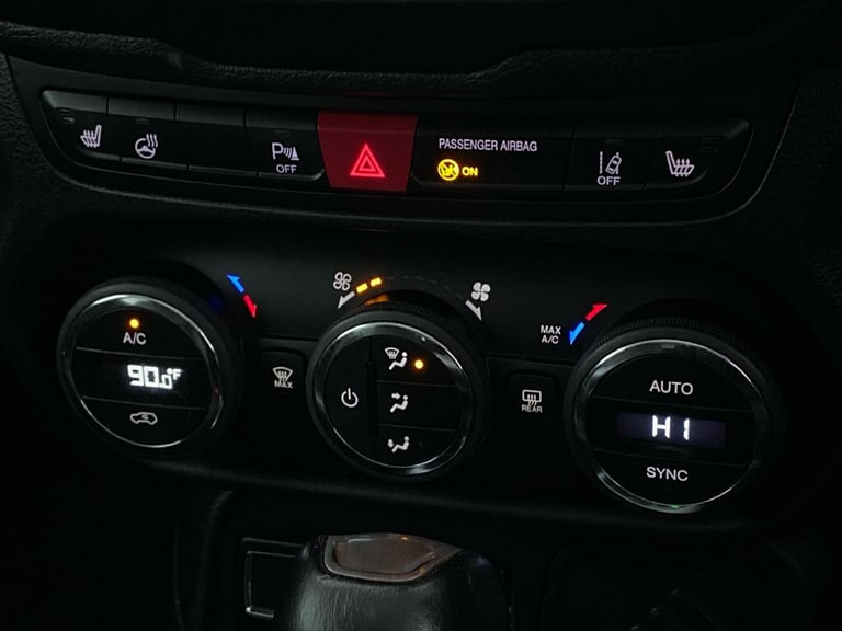 2017 Jeep Renegade 1.6 Multijet Limited 5dr DDCT Crossover/SUV DIESEL Automatic